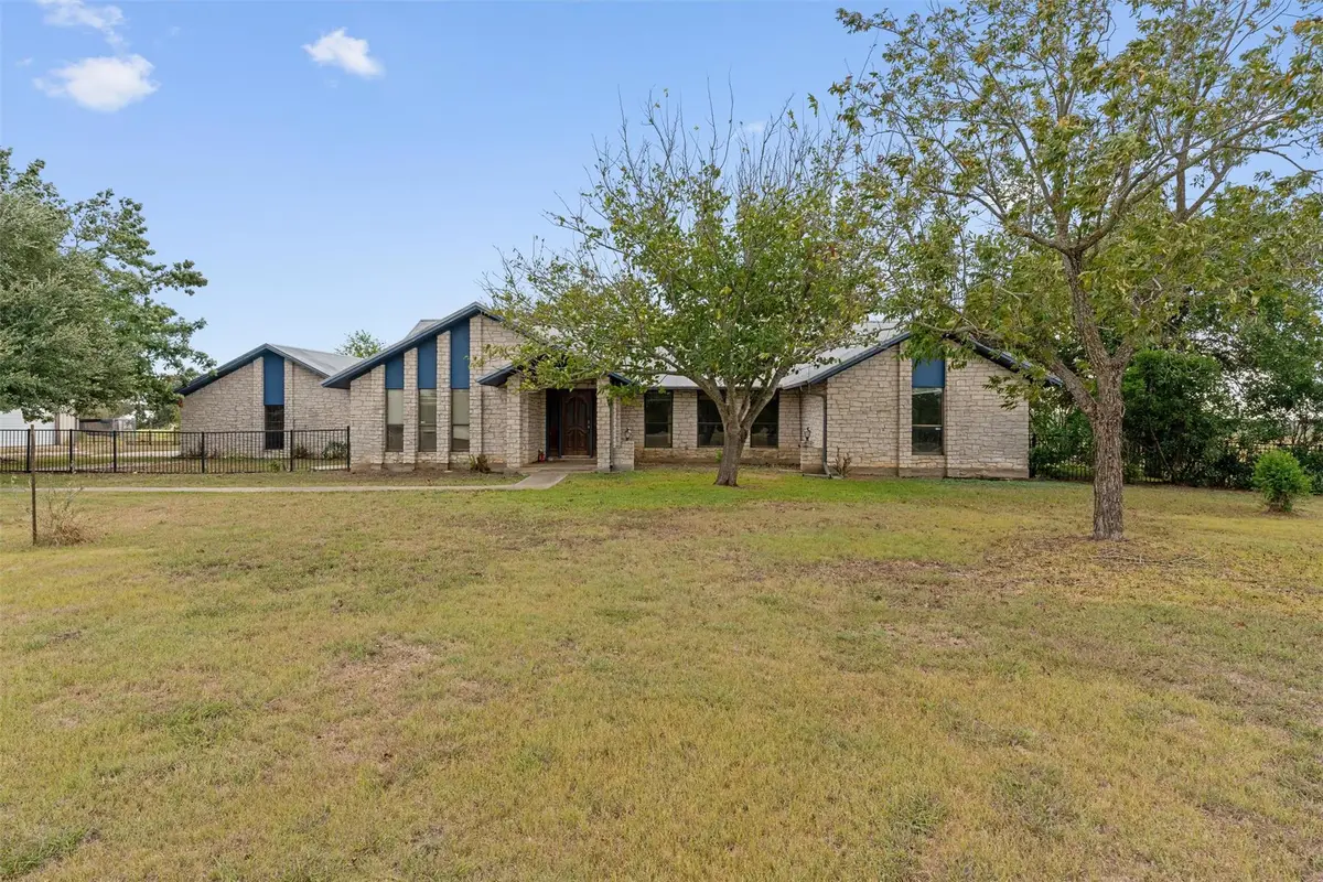 400 County Road 440 Rds, Thrall, TX 76578 - Image #1