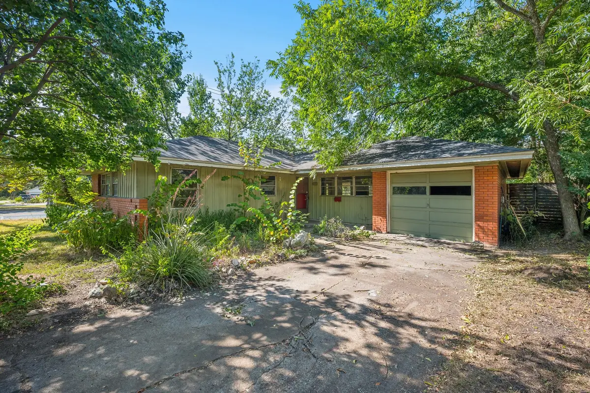 1613 Larkwood Dr, Austin, TX 78723 - #1