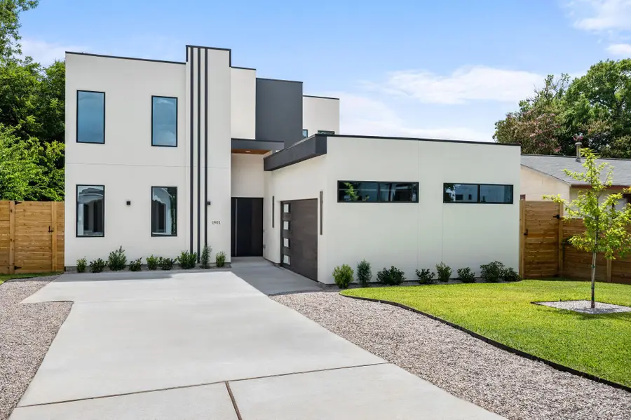 1901 W Saint Johns Ave, Austin, TX 78757 - #2