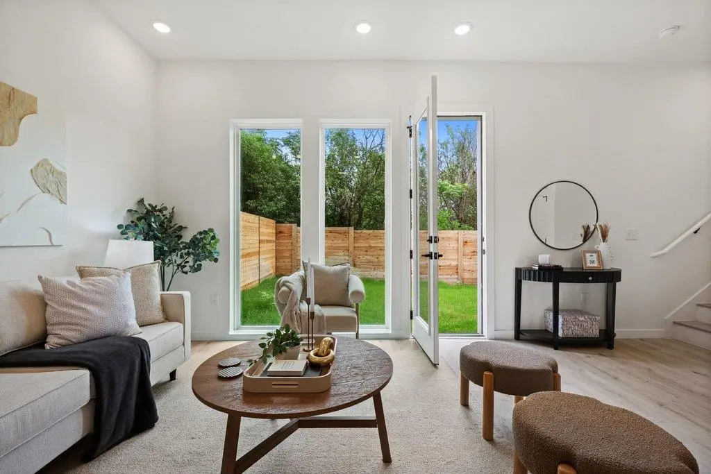 401 N Bluff Dr #10101, Austin, TX 78745 - #1