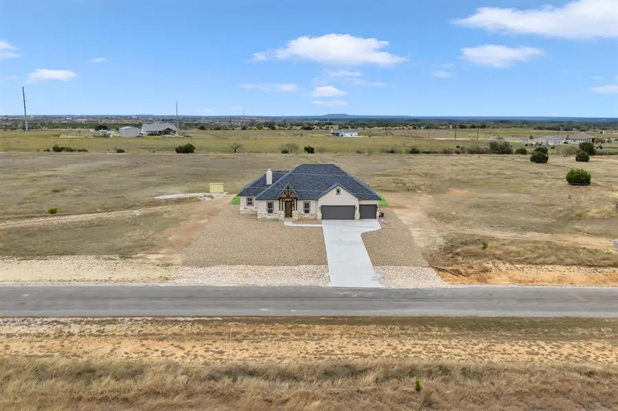 379 Prairie Point Dr, Bertram, TX 78605 - #2
