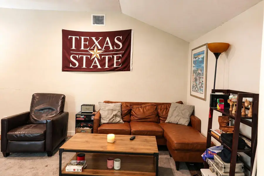 800 Barbara Dr, San Marcos, TX 78666 - #3