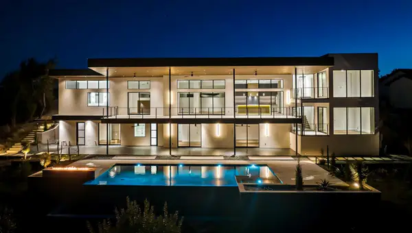 1702 Moonlight Trce, Spicewood, TX 78669