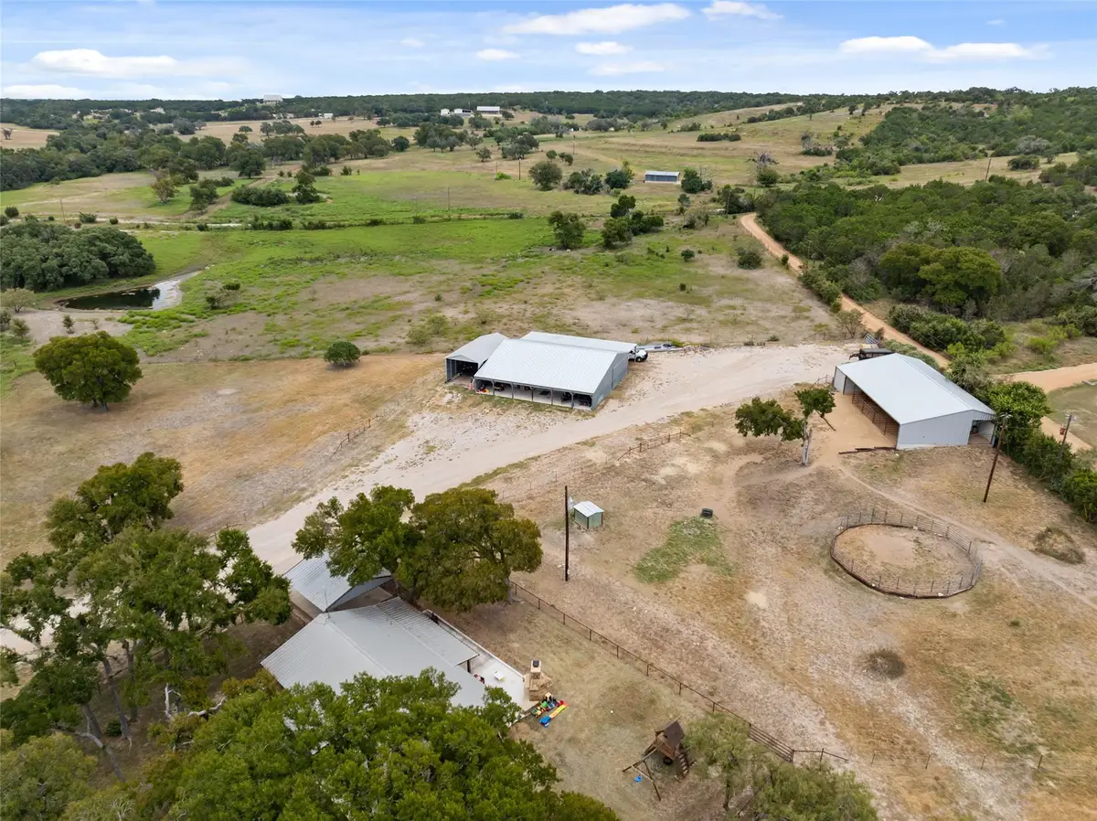 121 Dog Run, Burnet, TX 78611 - #1