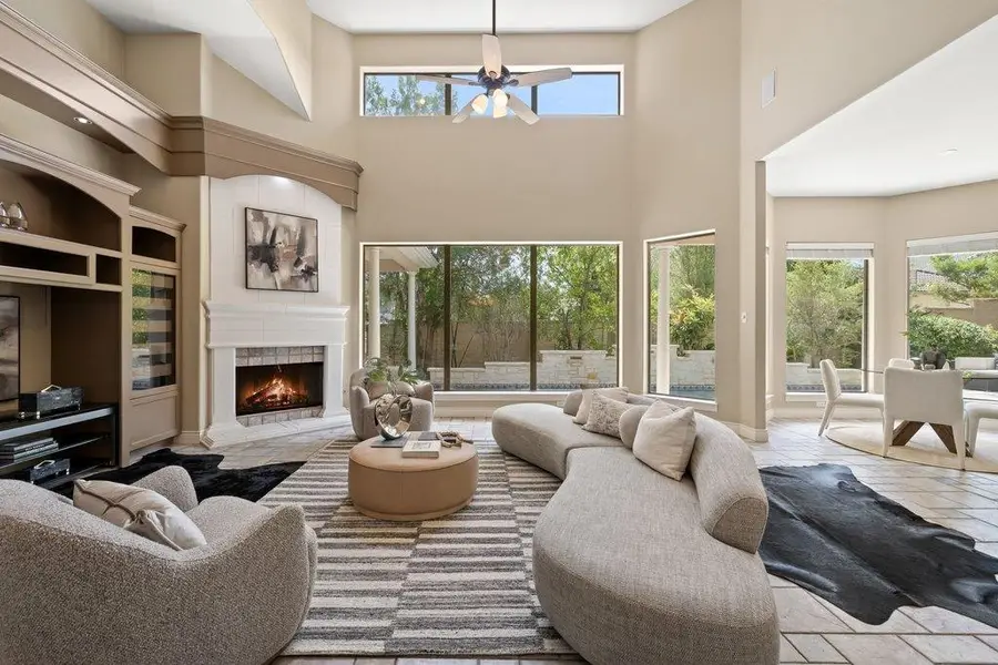 5 Tiburon Ct, The Hills, TX 78738 - #3