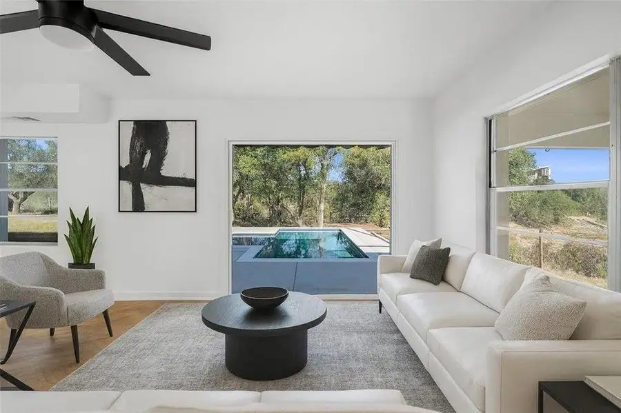 20204 Barnett Glenn Rd, Spicewood, TX 78669 - #2