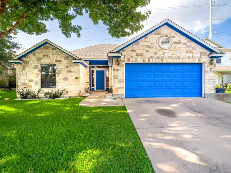 212 Cailin Ct, Burnet, TX 78611 - #2
