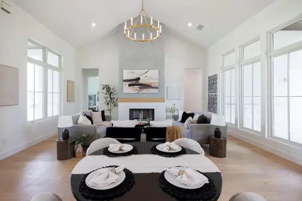 1005 Cimarron Hills Trl W, Georgetown, TX 78628