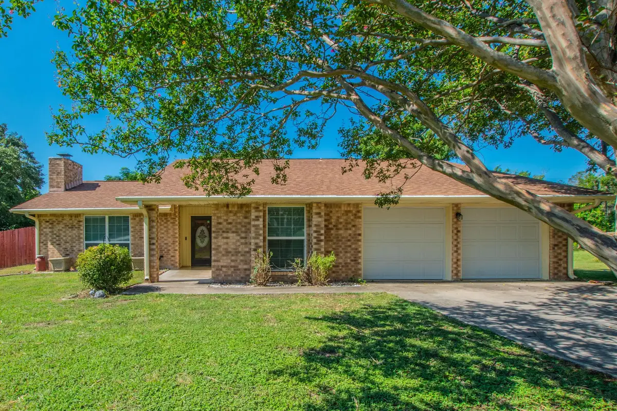 7273 Woodlake Cir, Belton, TX 76513 - #1