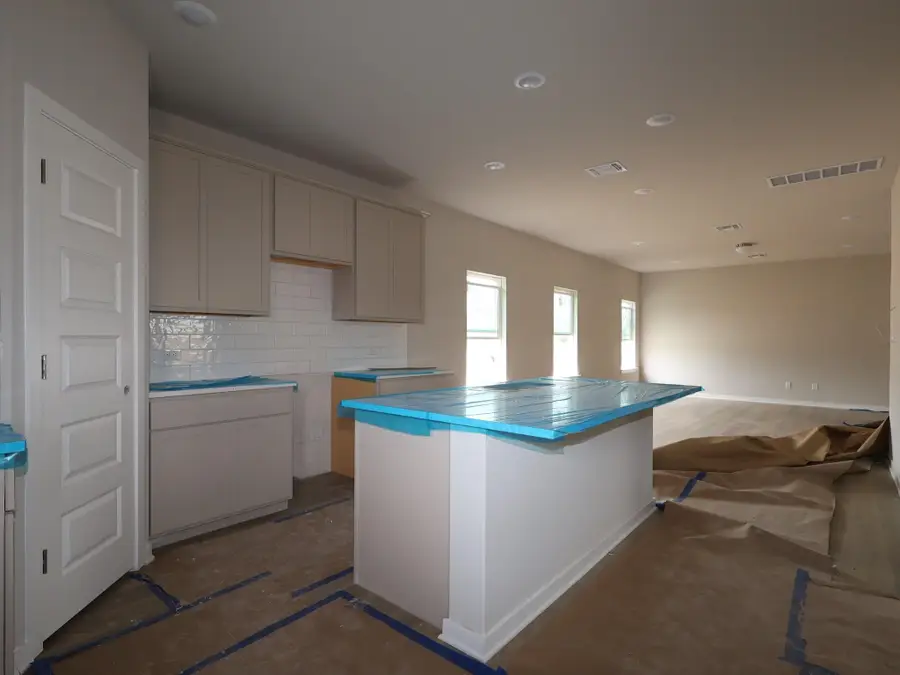 140 Heritage Forest Pkwy, Dripping Springs, TX 78620 - #3
