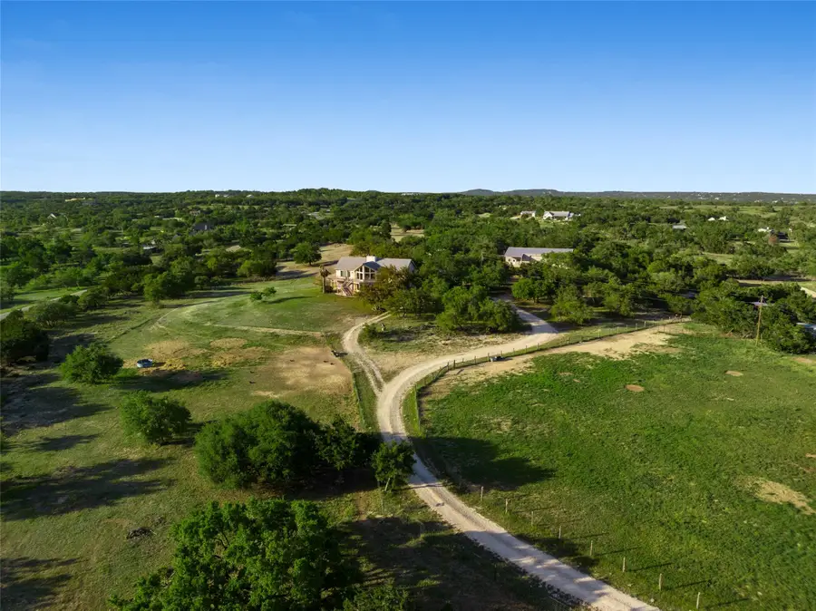 2400 W Fitzhugh Rd, Dripping Springs Wimberley, TX 78630 - #2