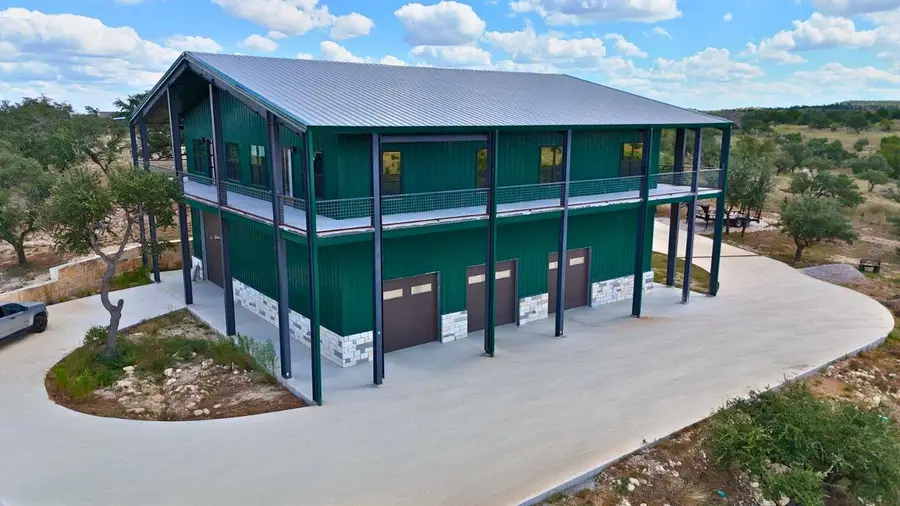 430 Cedar Mountain Dr, Marble Falls, TX 78654 - Image #2