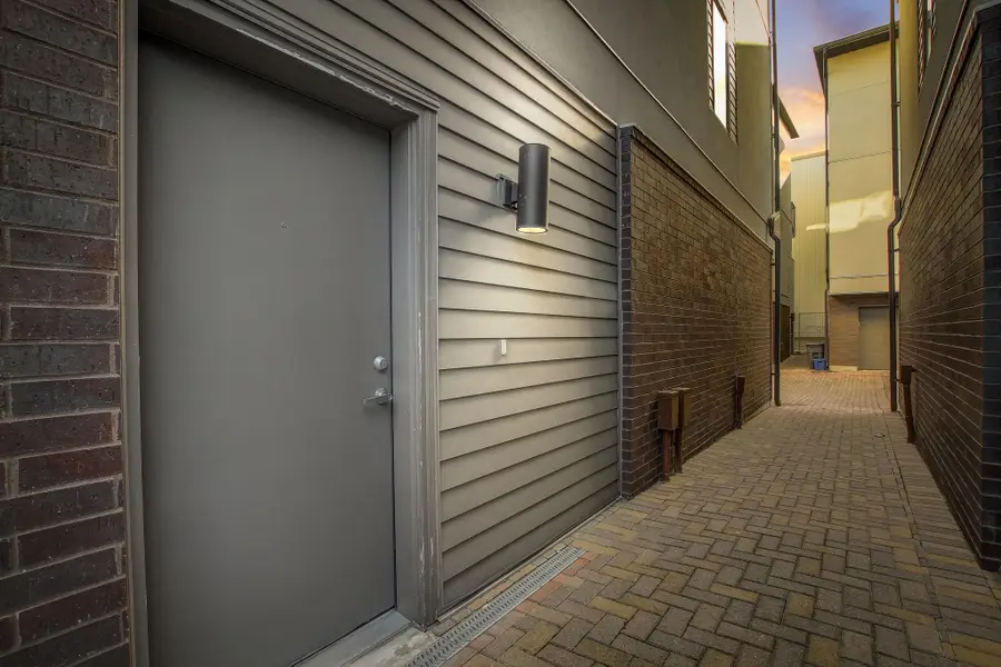 1702 S Lamar Blvd #11, Austin, TX 78704 - #3