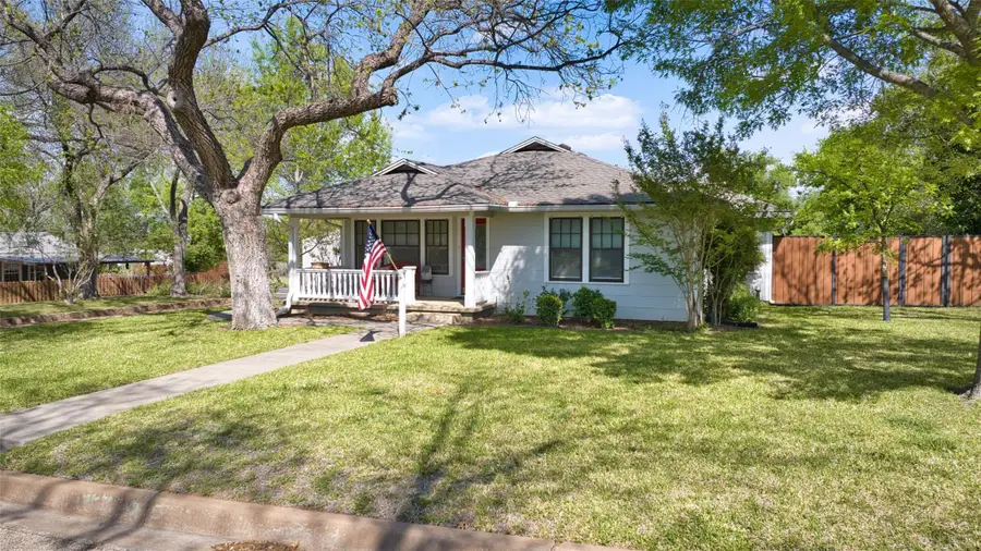 761 Post Hill St, Mason, TX 76856 - #2