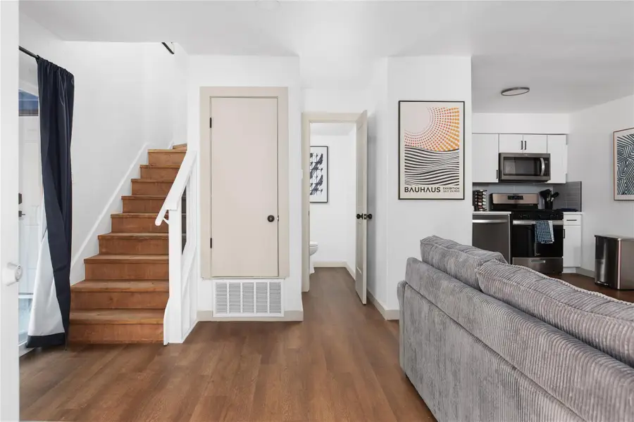 1201 Southport Dr #D, Austin, TX 78704 - #3