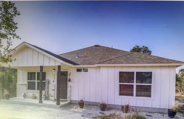 1724 Cave Dr, Spring Branch, TX 78070