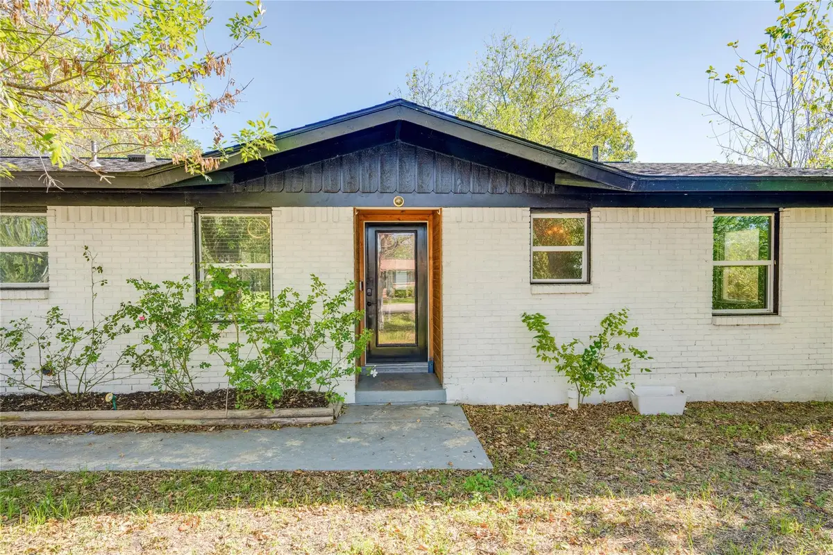 10805 Plains Trl, Austin, TX 78758 - Image #1