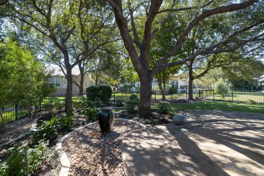 110 Nueces Trl, Georgetown, TX 78633 - #3