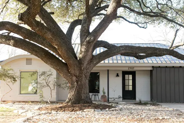 2907 Pinecrest Dr, Austin, TX 78757