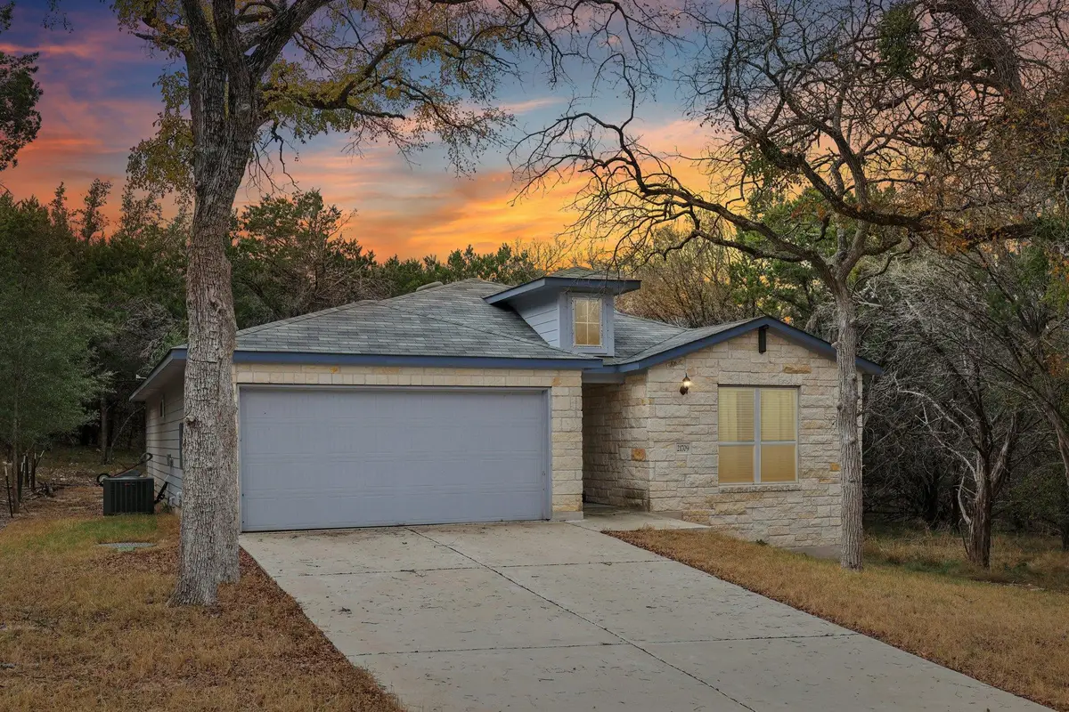 21709 Osage Ln, Lago Vista, TX 78645 - Image #1