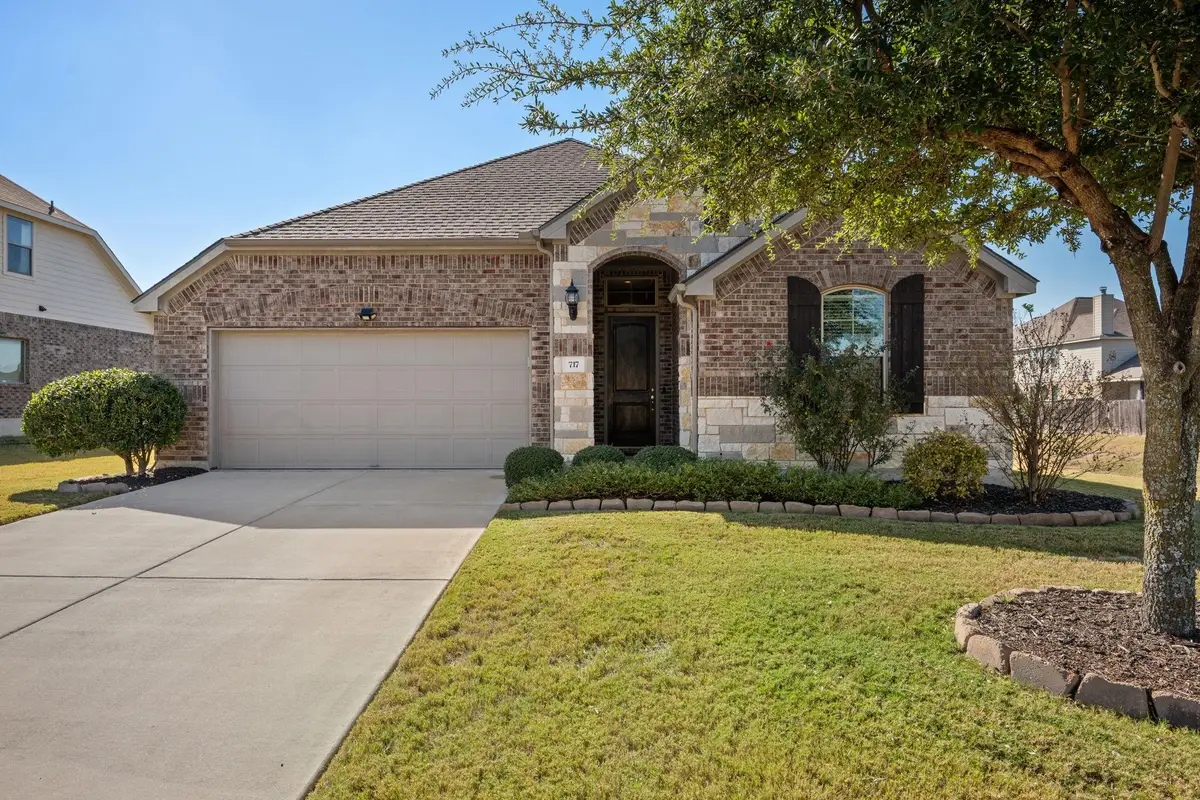 717 N Emory Cv, Hutto, TX 78634 - Image #1