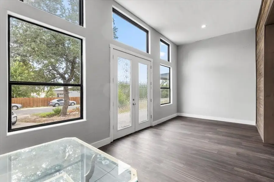 17621 Stacey Ln, Lago Vista, TX 78645 - Image #2