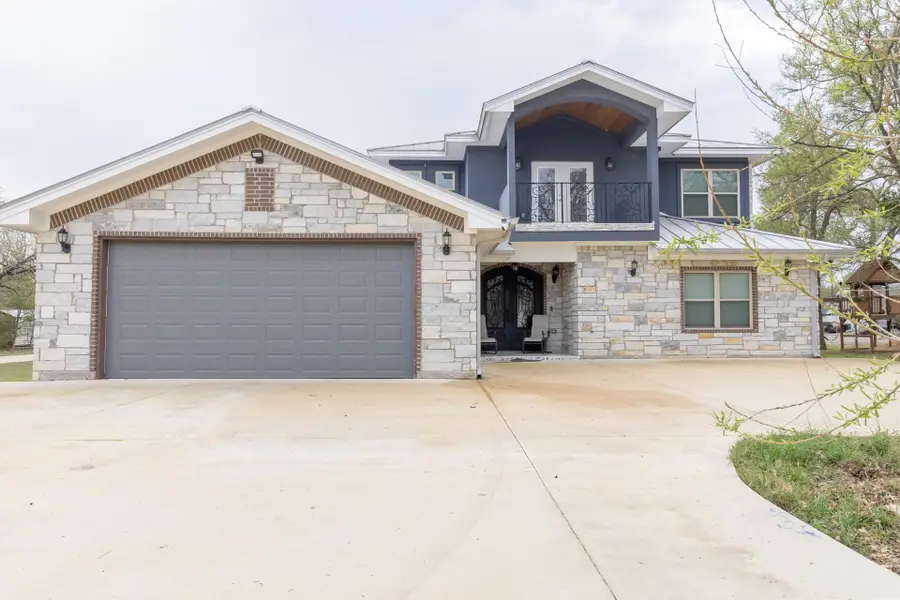 319 Lonesome Dove Dr, Cedar Creek, TX 78612 - #2