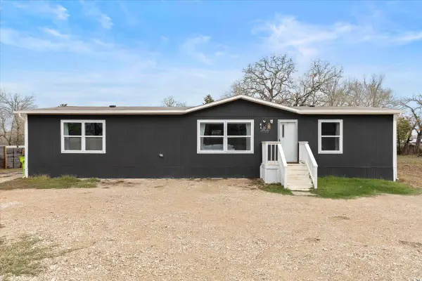 155 Arosa Dr, Elgin, TX 78621