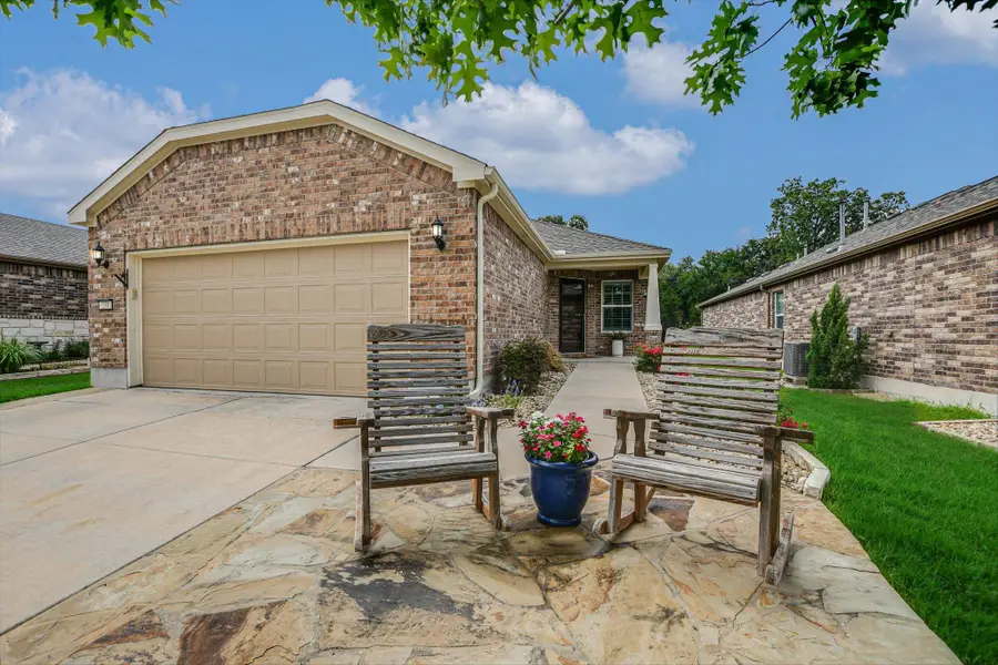 231 Hobby St, Georgetown, TX 78633 - #2