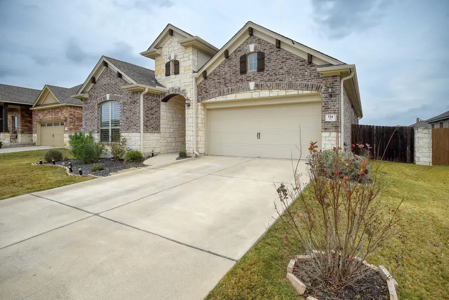 114 Millsaps Ct, Bastrop, TX 78602 - Image #2