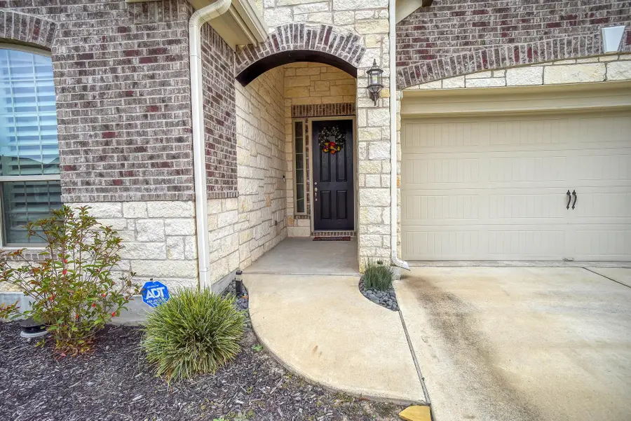 114 Millsaps Ct, Bastrop, TX 78602 - Image #3