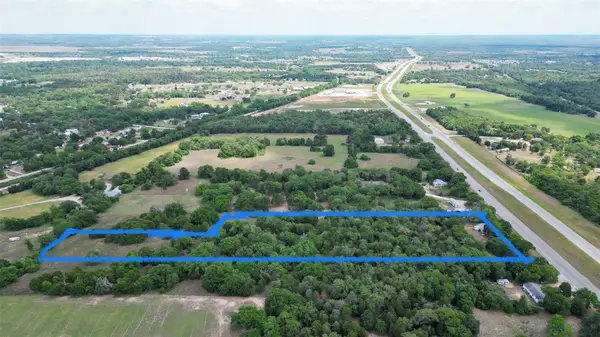 660 E Highway 290 Highway E, Elgin, TX 78621