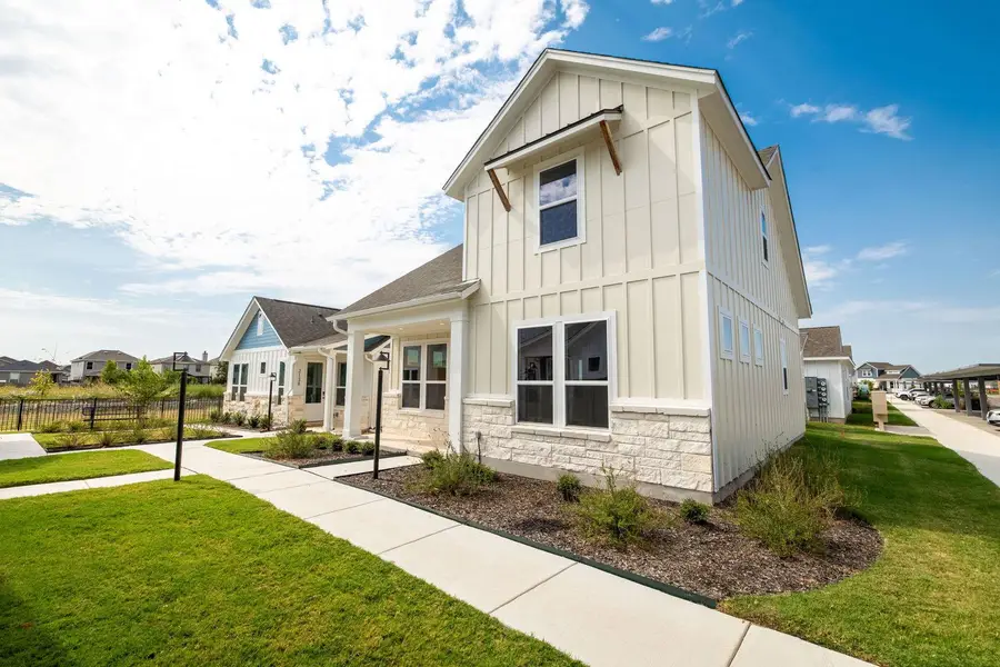 2136 Hofstaat St, New Braunfels, TX 78130 - #3