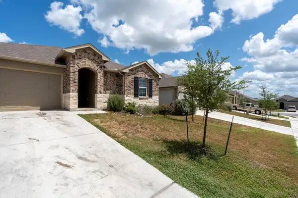 841 Indian Mallow, Seguin, TX 78155