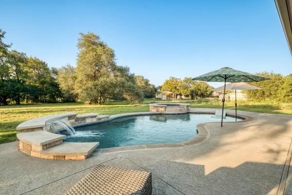 101 Enclave Park Cv, Georgetown, TX 78633
