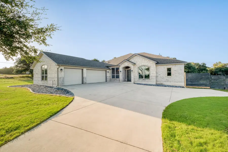 101 Enclave Park Cv, Georgetown, TX 78633 - #3
