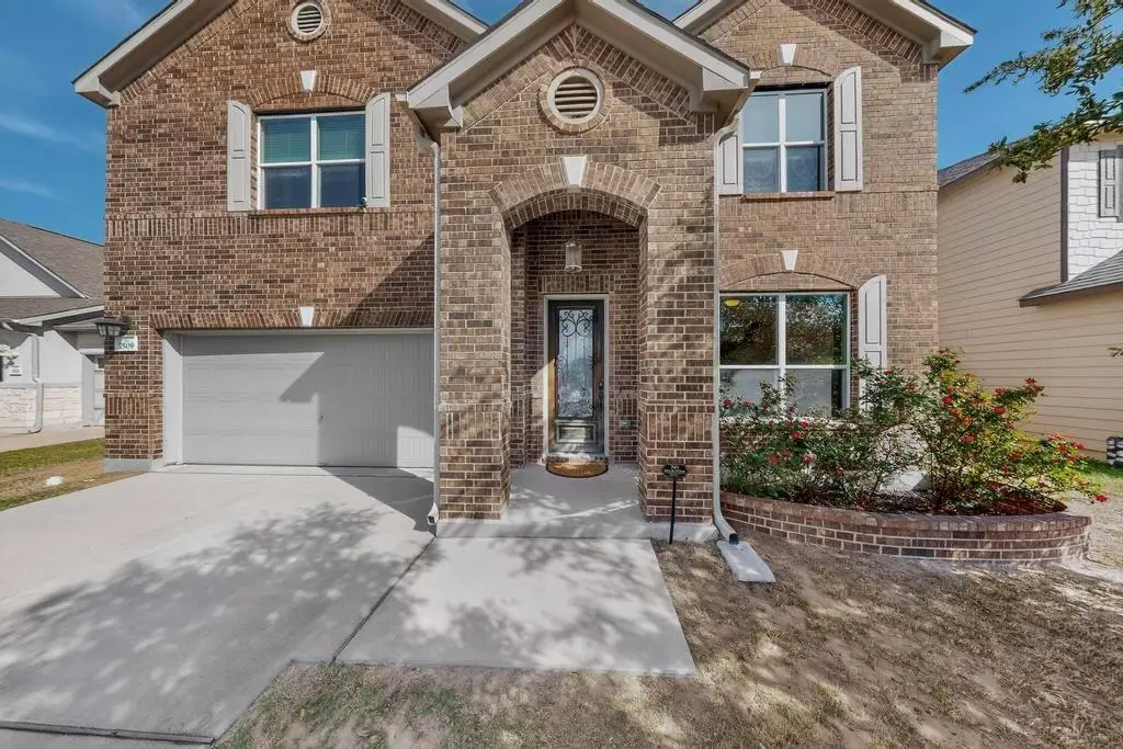 7509 Nunsland Dr, Austin, TX 78744 - #1