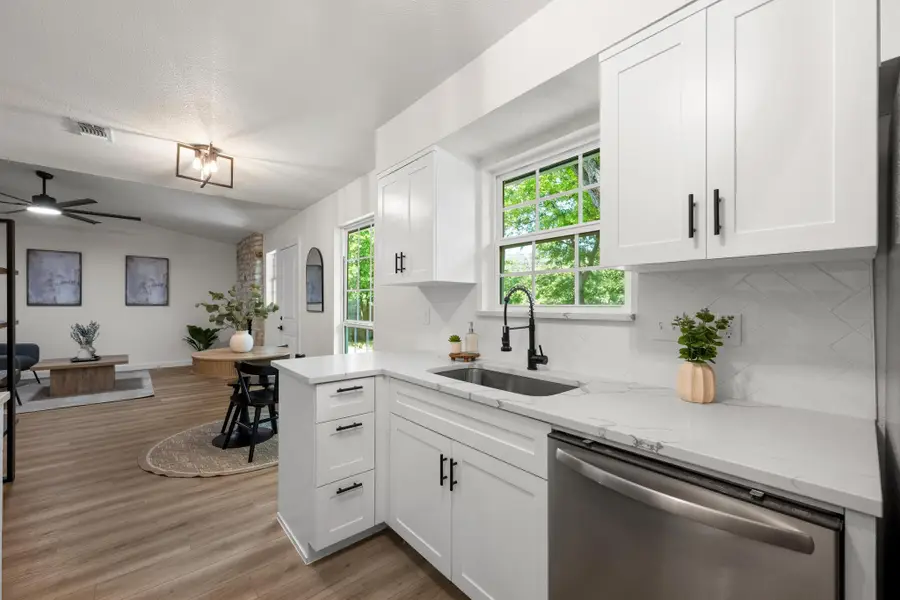 7002 Teaberry Dr, Austin, TX 78745 - #2