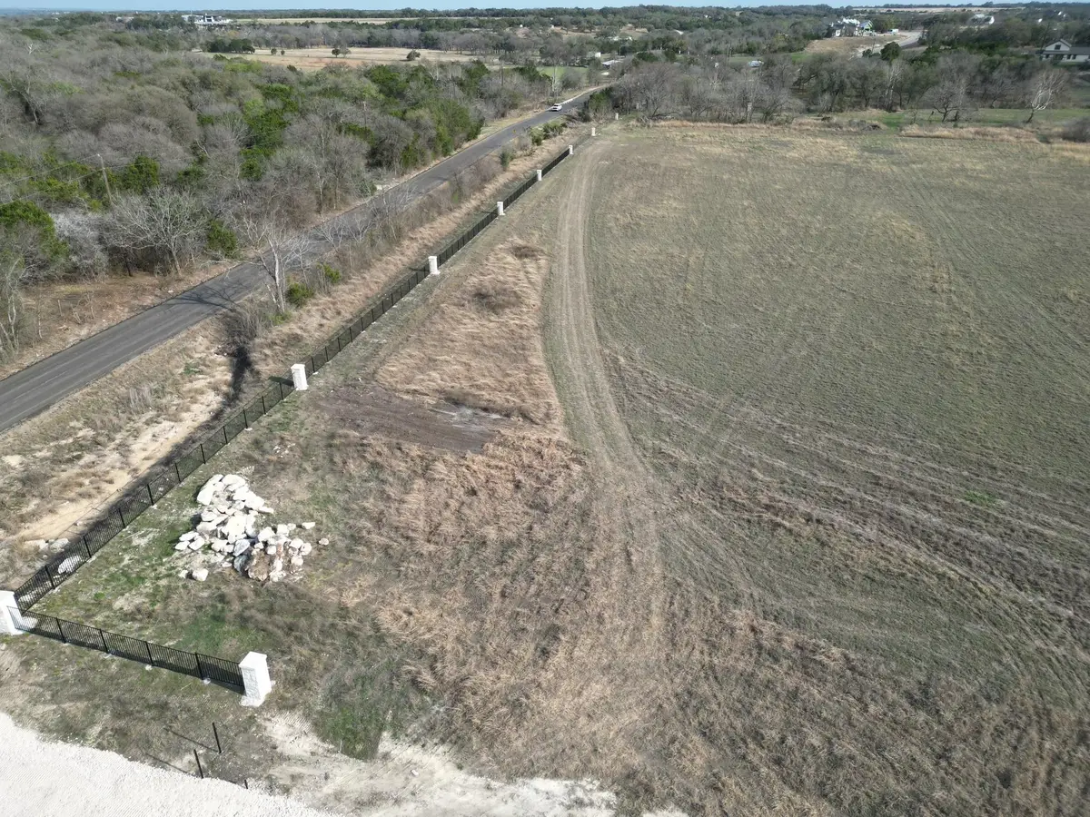 101 Scotty Ln, Liberty Hill, TX 78642 - #1