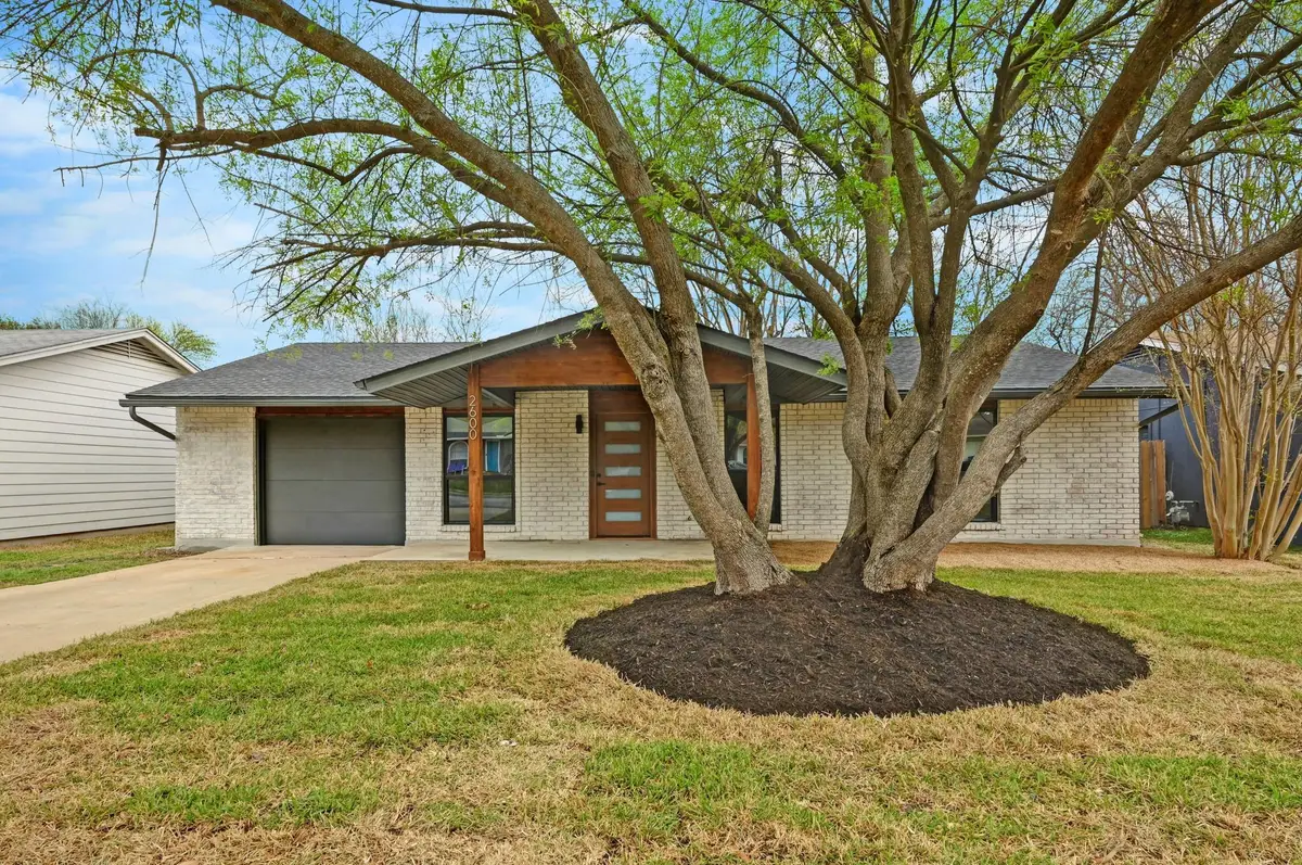 2600 Berkett Dr, Austin, TX 78745 - #1