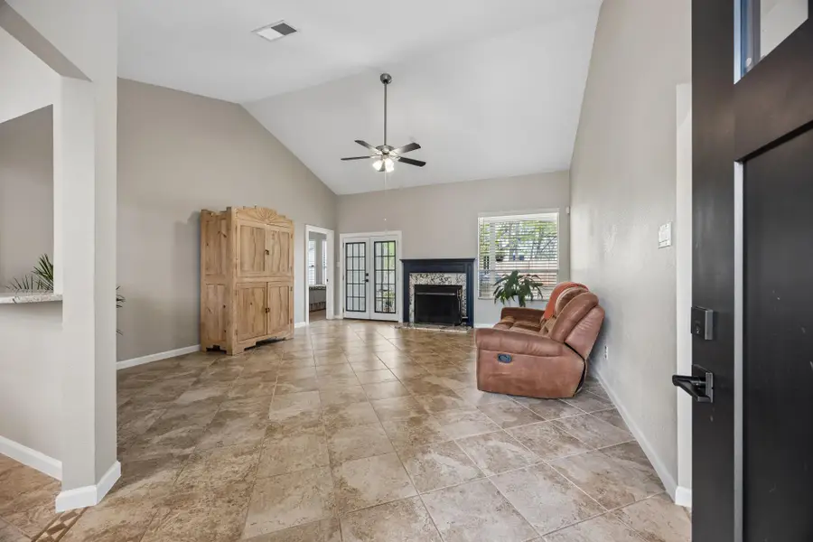3100 Foxton Cv, Austin, TX 78748 - #3