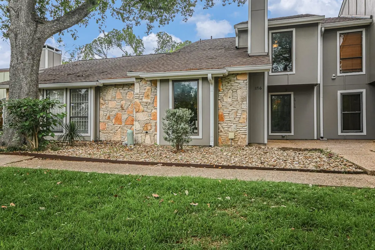 1716 Timberwood Dr, Austin, TX 78741 - #1