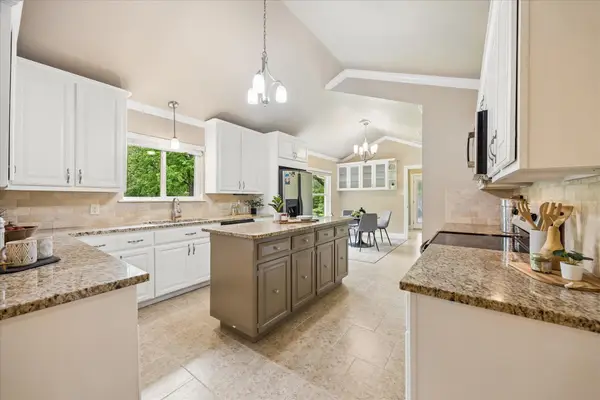 11403 Centennial Trl, Austin, TX 78726
