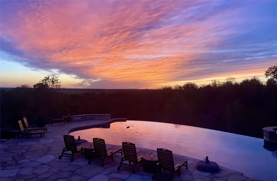 102 Osprey Cir, Bastrop, TX 78602 - #2