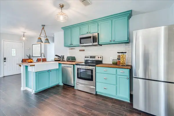 11708 Hornsby St, Austin, TX 78753