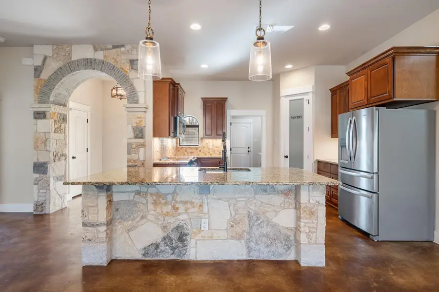307 Bluestem Cv, Georgetown, TX 78633 - #2