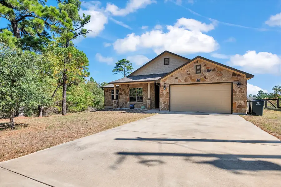 117 Kukui Ct, Bastrop, TX 78602 - Image #2