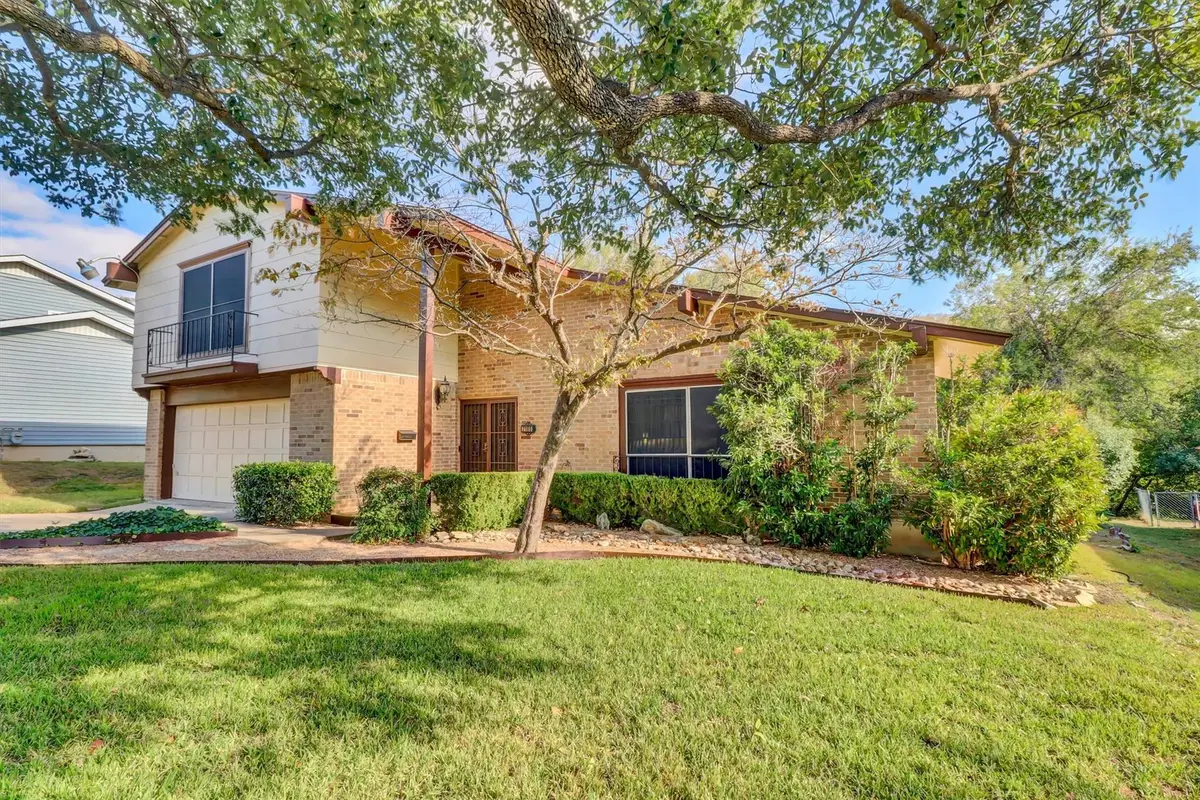 7105 Fred Morse Dr, Austin, TX 78723 - Image #1