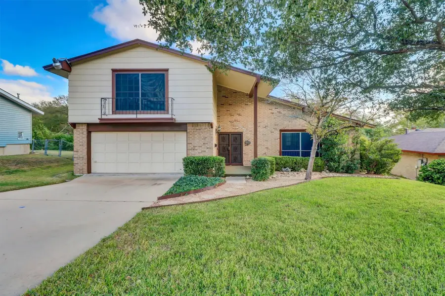 7105 Fred Morse Dr, Austin, TX 78723 - Image #2