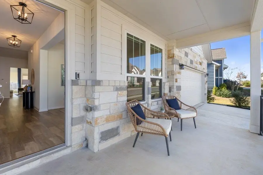 192 Crimson Sky Ct, Dripping Springs, TX 78620 - Image #2